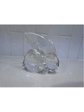 Steuben Crystal Art Glass Figurine Bunny Rabbit Paperweight